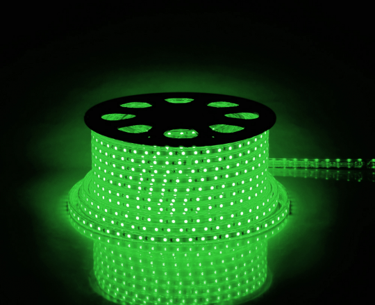 Cветодиодная LED лента Feron LS707, 30SMD(5050)/м 7.2Вт/м  50м IP65 220V зеленый