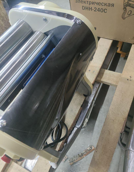 Тестораскатка - лапшерезка электрическая Foodatlas DHH-240C (06006240669) распродажа