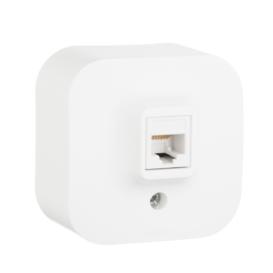 QUTEO Роз. комп. RJ45 кат.5E UTP о/у бел.